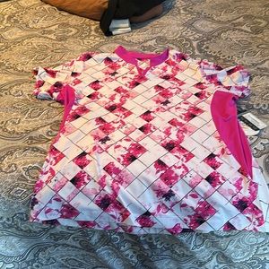 Women’s golf shirt.